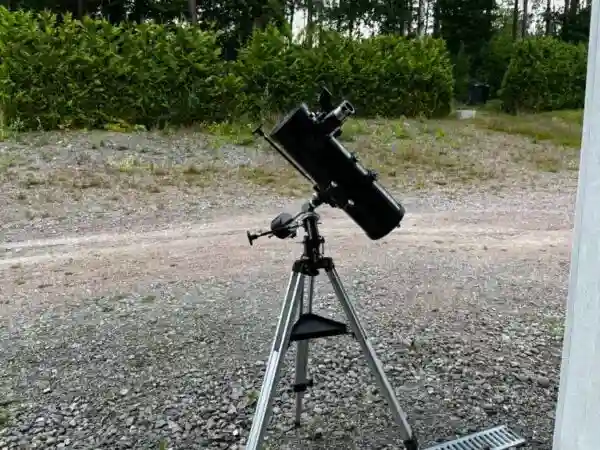 Skywatcher Skyhawk 114 teleskop för nybörjare – perfekt för barn och vuxna 2025