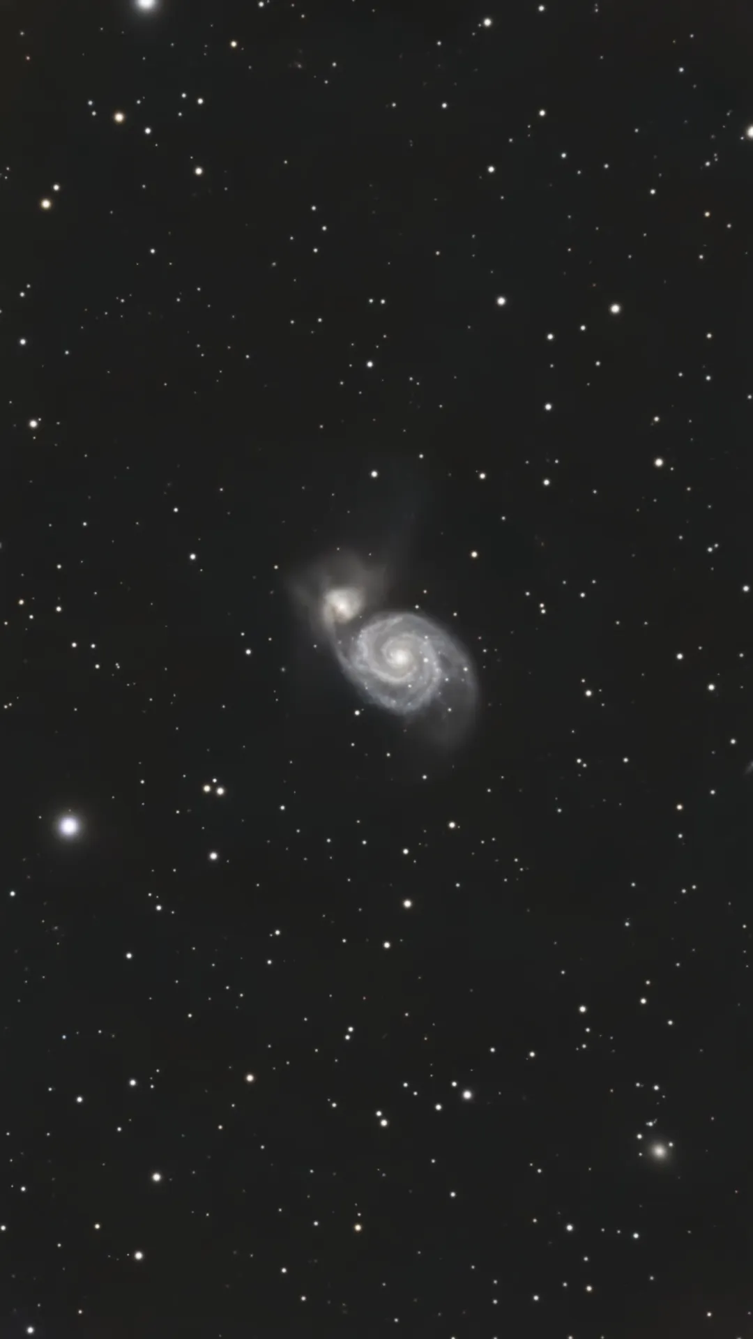 Malströmsgalaxen M51 fotograferad med Seestar smart-teleskop från Bortle 6-himmel